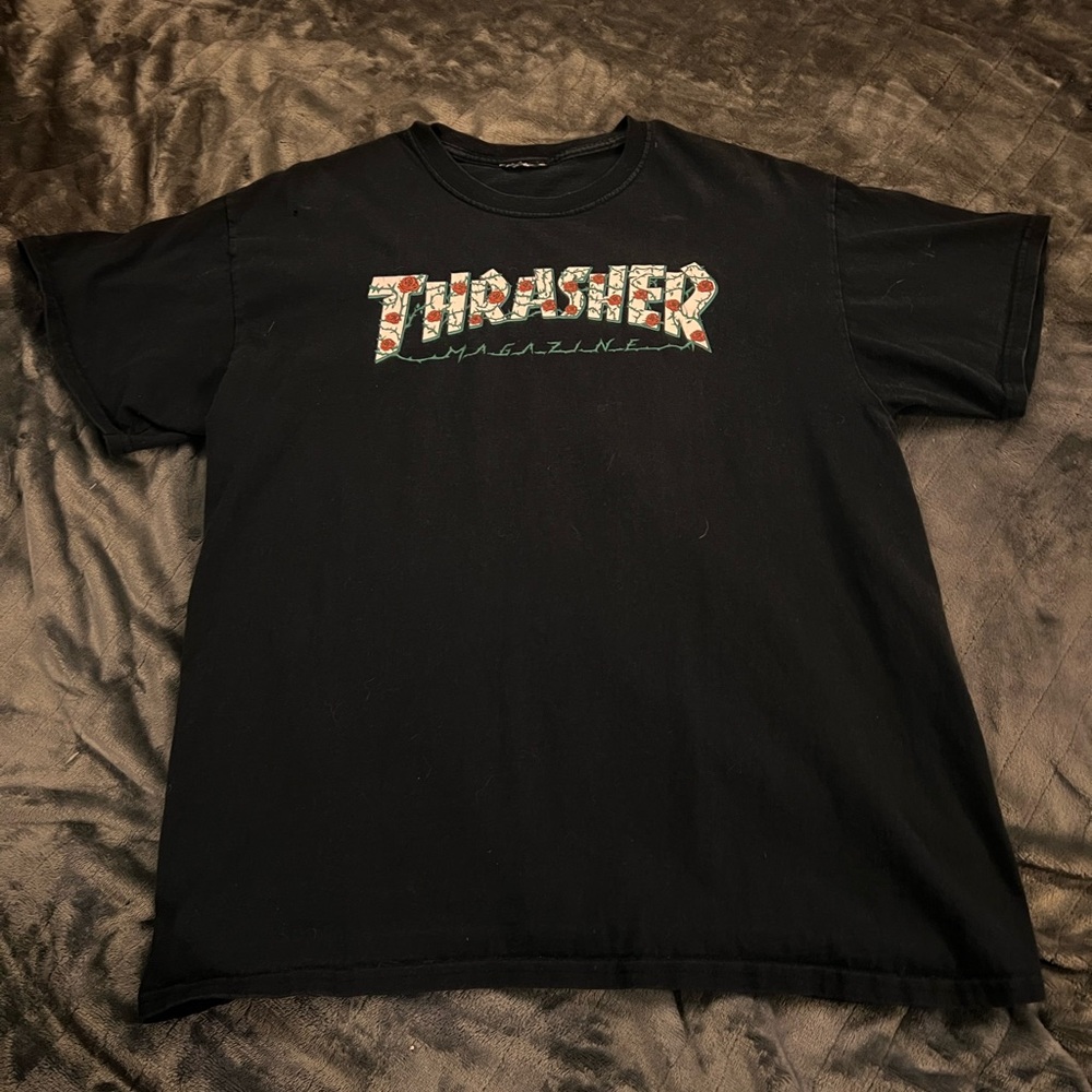 Rose patterned Thrasher Tee